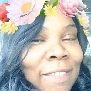 Meet your Posher, Niecy